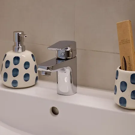 Summer Vibes Nusco Modern Apartment, Parking, Fast Wifi, Balcony Bucarest