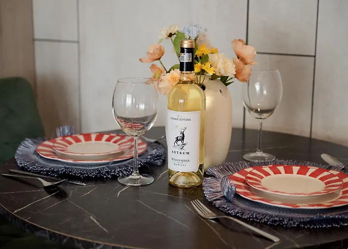 Summer Vibes Nusco Modern Apartment, Parking, Fast Wifi, Balcony Apartament *