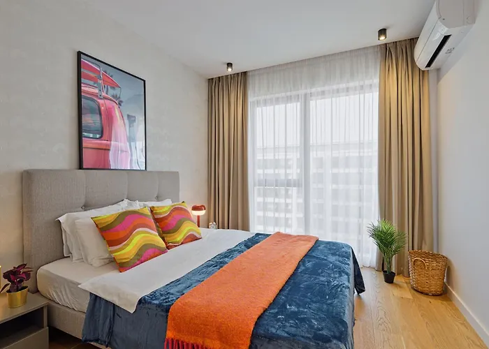 Lägenhet Summer Vibes Nusco Modern Apartment, Parking, Fast Wifi, Balcony *